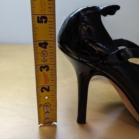 BCBG  MAXAZRIA SIZE 8 ballerine shoes with heels, leather, GREAT USED CONDITION - Picture 8 of 8